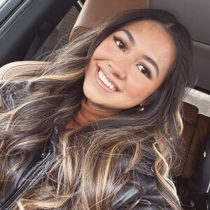 Meet your Posher, Shiella